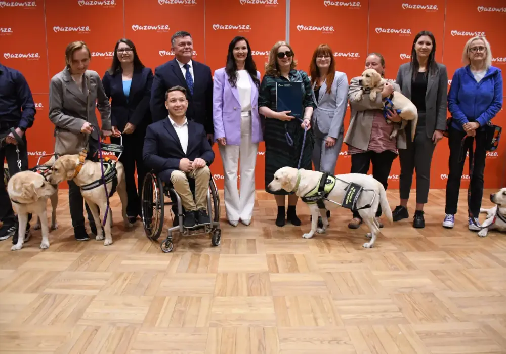 Pies bez oka: przewodnik po opiece, adaptacji i szczęśliwym życiu